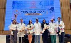 Gaziantep Şehir Hastanesi Bilim İnsanlarını Ödüllendirdi