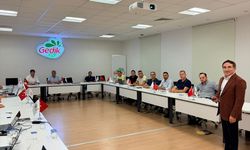 Gedik Piliç aylık değerlendirme toplantısı gerçekleştirdi