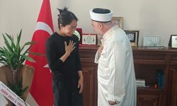 Güney Koreli Turist Mardin'de Müslüman Oldu