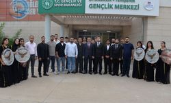 MHP Diyarbakır İl Başkanı Özcoşkun, gençlerle buluştu