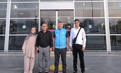 Batmanlı Öğrenciler Umreye Uğurlandı