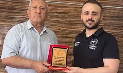 Şırnak'ta Emekli Sağlık Çalışanına Veda Töreni