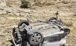 Şırnak'ta Araç şarampole devrildi: 2 Kişi Yaralandı