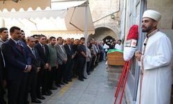 Vefat eden AK Parti Kadın Kolları MKYK Üyesi Çiftçi'nin naaşı Şanlıurfa'da defnedildi