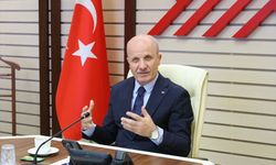 YÖK Başkanı Özvar, dünya birincisi Harran Üniversitesi Vox Humanis Korosu'nu kabul etti: