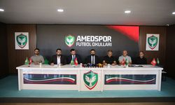 Amed Sportif Faaliyetler Futbol Okullarını Açıyor