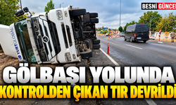 Gölbaşı yolunda kontrolden çıkan TIR devrildi