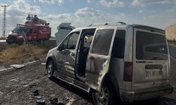 Cizre'de Hafif Ticari Araç Devrildi: 6 Yaralı