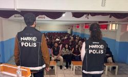 Şırnak'ta Öğrencilere Yasa Dışı Madde Eğitimi Verildi