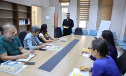 Prof. Akman: Zazaca'nın geleceği için akademik çalışma