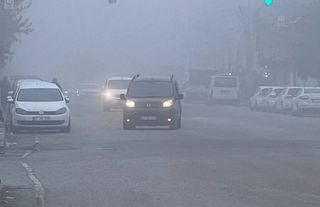 Ceylanpınar’da sis görüş mesafesini düşürdü