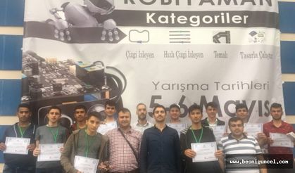 Osman İsot MTAL "ROBİYAMAN" Robot yarışmasında 1. oldu