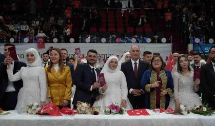 Başkan Fatma Şahin 250 çiftin nikahını kıydı