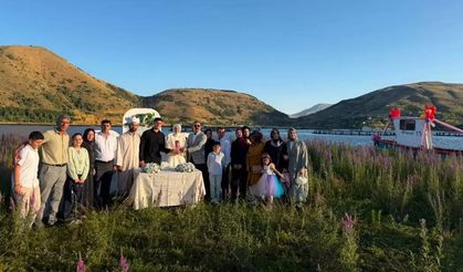 Çat Barajı Yüzen Adalar'da İlk Nikâh Heyecanı -VİDEOLU HABER
