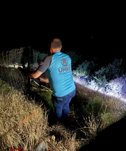 Siirt'te hayvan otlatırken kayalıktan düşen çocuk yaralandı