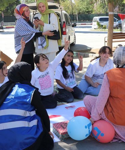 Siirt'te 'Filistinli çocuklar için çiz' etkinliği düzenlendi