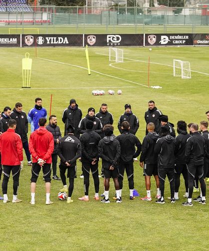 Gaziantep FK, Kasımpaşa Mesaisine Başladı