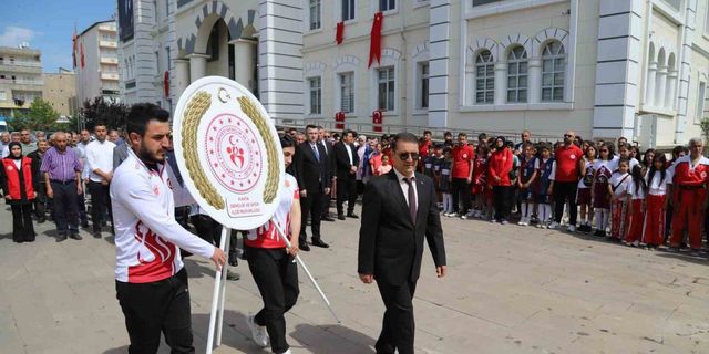 Kahta’da 19 Mayıs Gençlik ve Spor Bayramı kutlandı