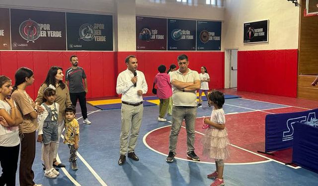 Besni’de “Yarınlara Gülümse “Projesi Etkinliği