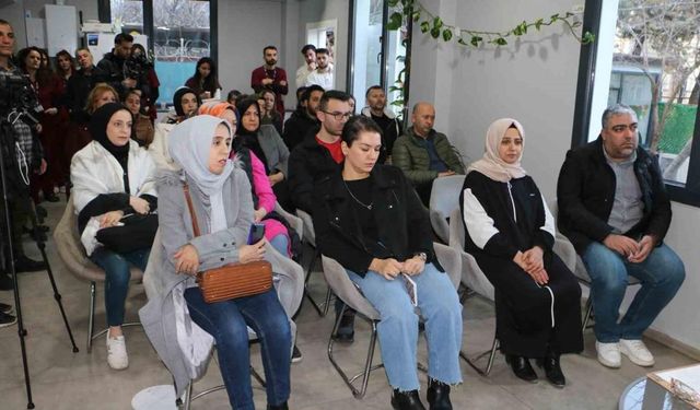 Diyarbakır’da otizmli bireylerin aileleri bilinçlendiriliyor