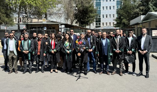 5 Nisan Avukatlar Günü dolayısıyla basın açıklaması yaptı