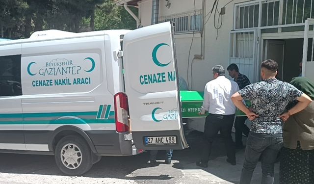 16 yaşındaki genç serinlemek için girdiği barajda boğuldu