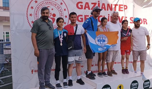 Besnili Sporcu 1000m Yürüyüş Kategorisinde bölge 2.si oldu