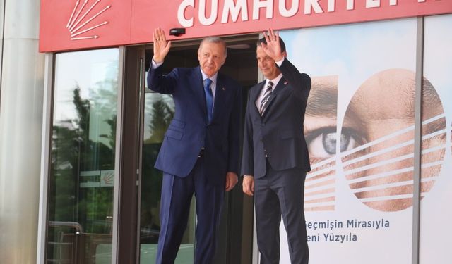 Cumhurbaşkanı Erdoğan 18 yıl sonra CHP’de