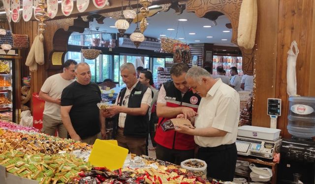 Kurban Bayramı öncesi market ve kasaplarda denetim yapıldı