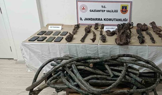 5 milyon liralık kablo vurgununa jandarma darbesi