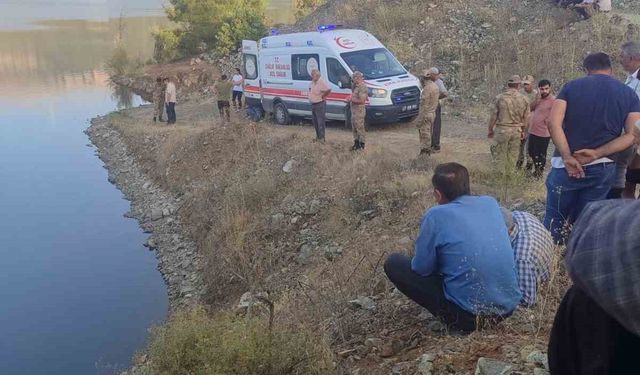 Gaziantep’te gölete giren 2 genç aranıyor