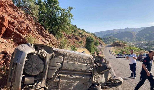 Adıyaman'da otomobil takla attı: 3 yaralı