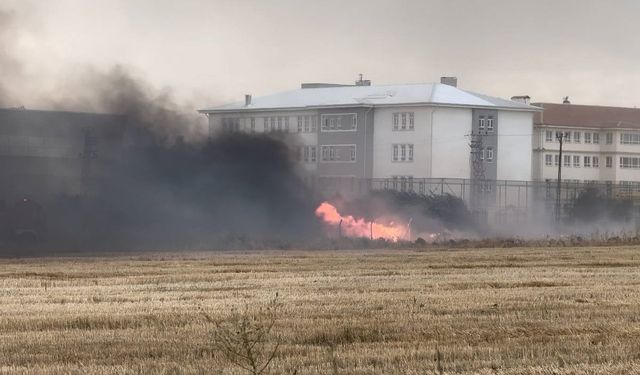 Otoparkta'ki yangın araçları zarara uğrattı