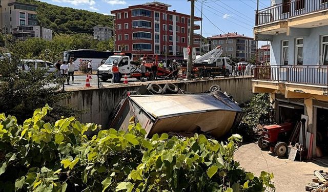 Trafik kazasında 11 kişi yaralandı