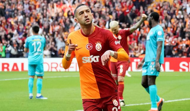 Galatasaray, Hakim Ziyech ile sözleşme imzaladı