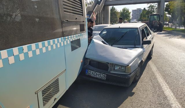 Adıyaman'da zincirleme kaza: 3 yaralı