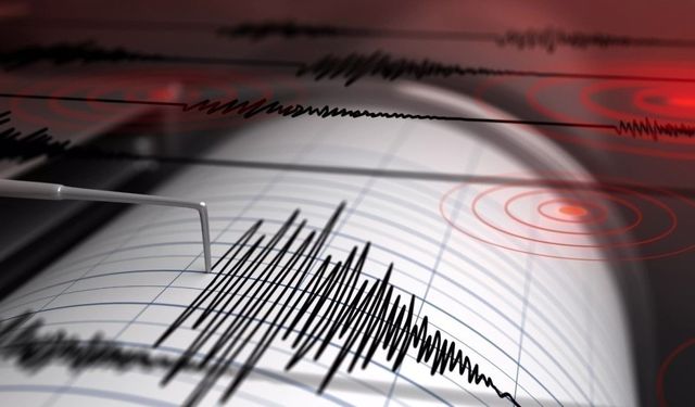 Afyonkarahisar'da korkutan deprem