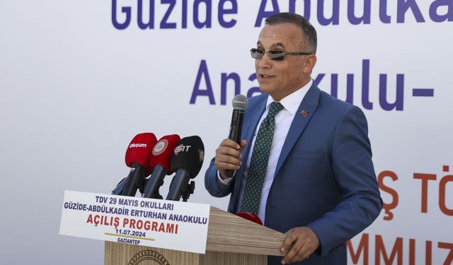 Gaziantep'te İslamiyet ile bilimin ilişkisine işaret etti