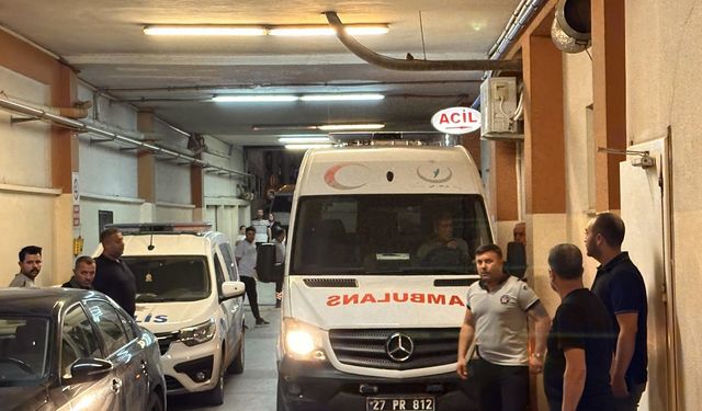 Yemekten zehirlenen 61 sağlık personeli tedavi altına alındı