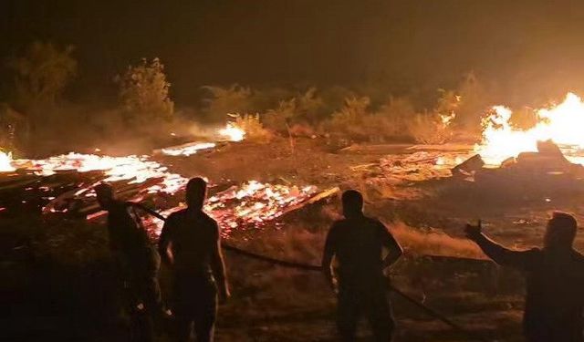 Adıyaman'da kuru ot yangını korkuya neden oldu