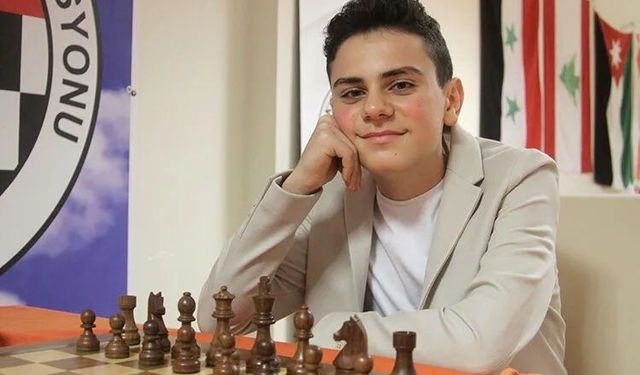 15 yaşındaki genç yıldız Ediz Gürel büyük usta Magnus Carlsen’i mat etti