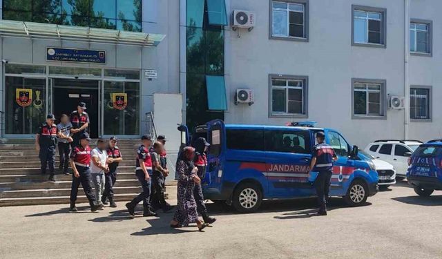 Gaziantep’te göçmen kaçakçılığı operasyonu: 4 gözaltı