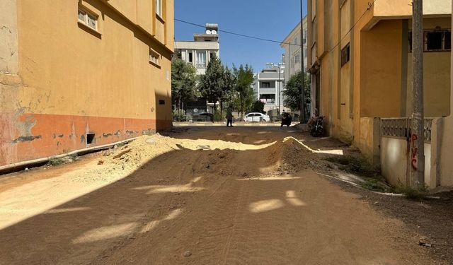 Kilis’te vatandaşlardan CHP’li belediyeye yol tepkisi