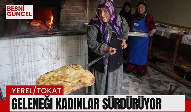 Ekmekler kadınlar tarafından imece usulü hazırlanıyor