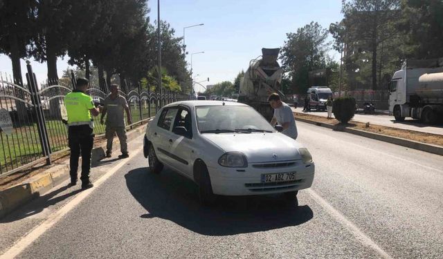 Adıyaman’da Otomobil ile beton mikseri çarpıştı: 1 yaralı