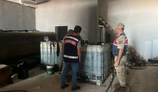 Şanlıurfa’da 6 bin 400 litre kaçak akaryakıt ele geçirildi