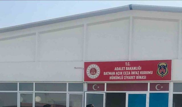 Hırsızlık suçundan aranan firari yakalandı