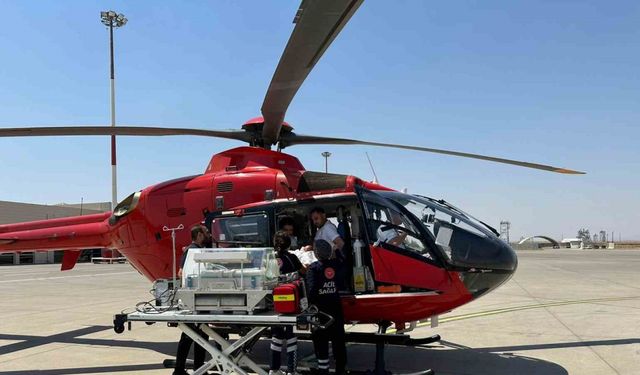 Ambulans helikopter Umut bebek için havalandı