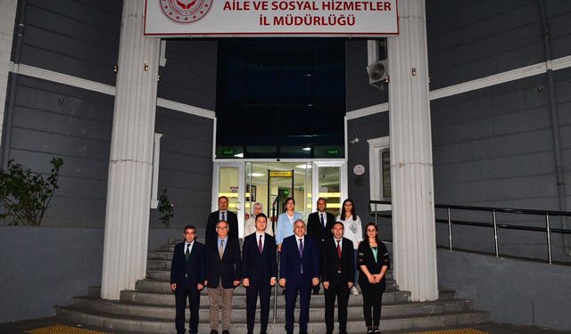 Vali Zorluoğlu, Aile ve Sosyal Hizmetler İl Müdürlüğünü ziyaret etti