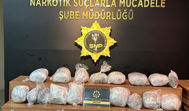 Şanlıurfa'da 23 kilo 300 gram sentetik uyuşturucu ele geçirildi